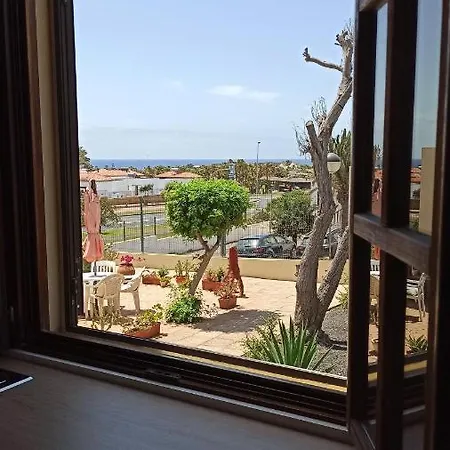 Lomas Del Castillo, La Casa De La Isla * 칼레타데푸스테